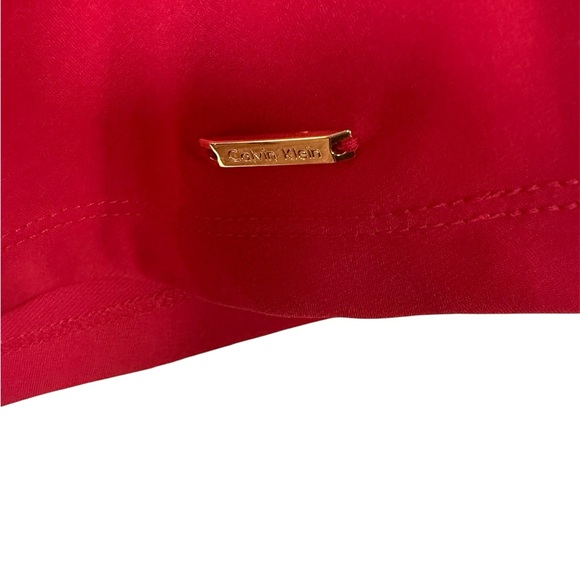 Calvin Klein Red Three-Quarter Sleeve Top – Pleated Waist Detail, Size Small - Picture 7 of 7